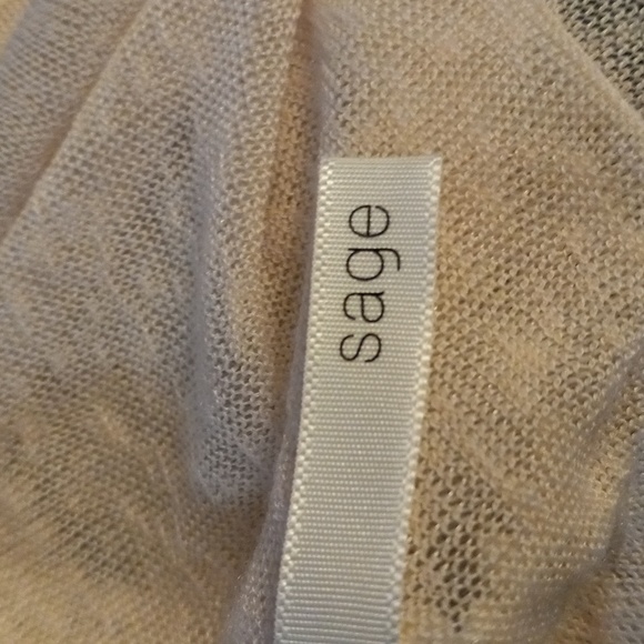 SAGE Cream Lacy Double V  Size L/XL - Picture 6 of 6